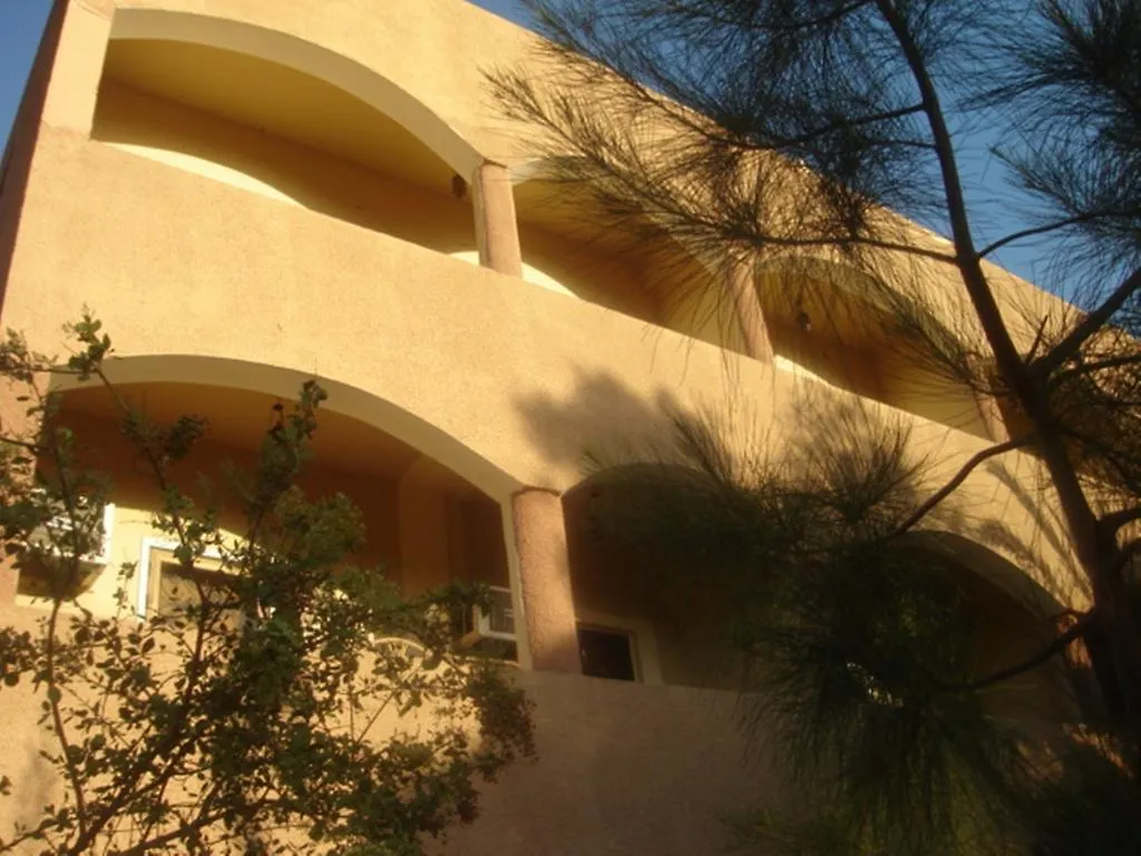 לוקסור Alaska Hotel
